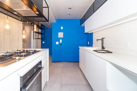 Apartamento à venda com 73m², 2 quartos e 2 vagas Apartamento à venda com 73m², 2 quartos e 2 vagasCozinha