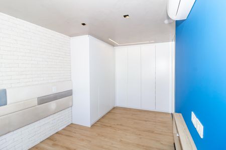 Apartamento à venda com 73m², 2 quartos e 2 vagas Apartamento à venda com 73m², 2 quartos e 2 vagasSuíte