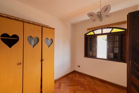 Casa à venda com 220m², 5 quartos e 4 vagasSuíte 4