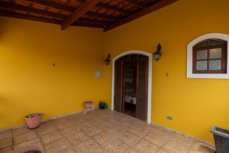 Casa à venda com 220m², 5 quartos e 4 vagasVaranda da Suíte 2