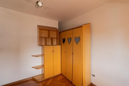 Casa à venda com 220m², 5 quartos e 4 vagasSuíte 4