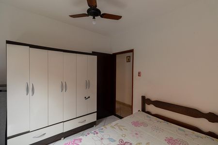 Casa à venda com 220m², 5 quartos e 4 vagasSuíte 1