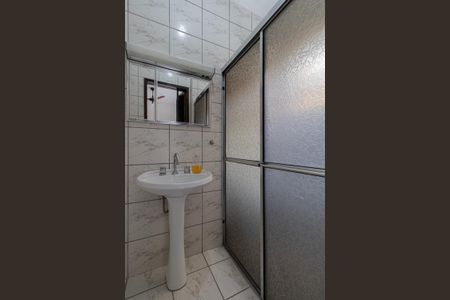 Casa à venda com 220m², 5 quartos e 4 vagasBanheiro da Suíte 1