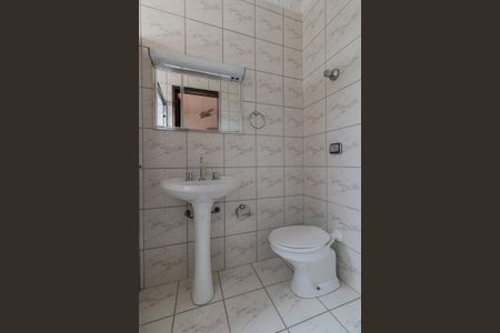 Casa à venda com 220m², 5 quartos e 4 vagasBanheiro da Suíte 4