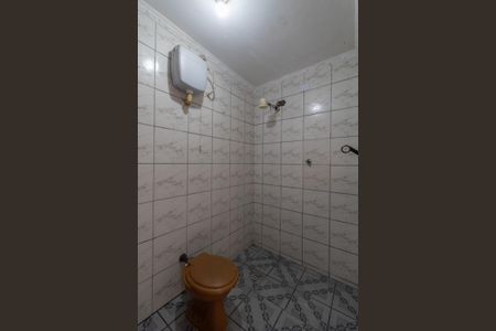 Casa à venda com 220m², 5 quartos e 4 vagasBanheiro de Serviço 2