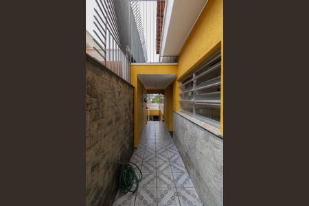 Casa à venda com 220m², 5 quartos e 4 vagasCorredor
