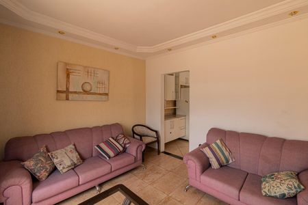 Sala de casa à venda com 5 quartos, 220m² em Vila Buenos Aires, São Paulo