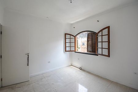 Casa para alugar com 100m², 2 quartos e sem vaga Casa para alugar com 100m², 2 quartos e sem vagaQuarto 1