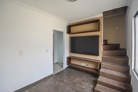 Casa para alugar com 100m², 2 quartos e sem vaga Casa para alugar com 100m², 2 quartos e sem vagaSala