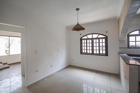 Casa para alugar com 100m², 2 quartos e sem vaga Casa para alugar com 100m², 2 quartos e sem vagaCopa