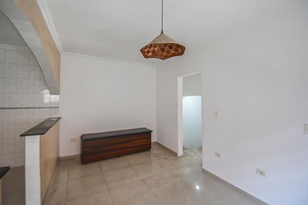 Casa para alugar com 100m², 2 quartos e sem vaga Casa para alugar com 100m², 2 quartos e sem vagaCopa