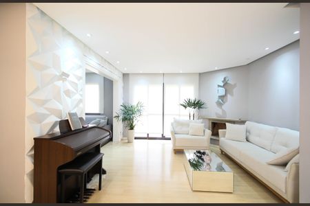 Sala de apartamento à venda com 3 quartos, 148m² em Vila Suzana, São Paulo