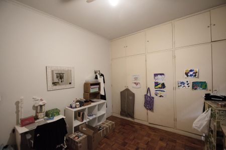 Casa à venda com 582m², 3 quartos e 3 vagas Casa à venda com 582m², 3 quartos e 3 vagasquarto 2