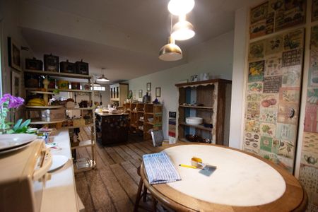 Casa à venda com 582m², 3 quartos e 3 vagas Casa à venda com 582m², 3 quartos e 3 vagascopa