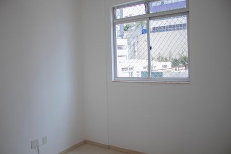Apartamento à venda com 70m², 3 quartos e 2 vagas Apartamento à venda com 70m², 3 quartos e 2 vagasQuarto 2