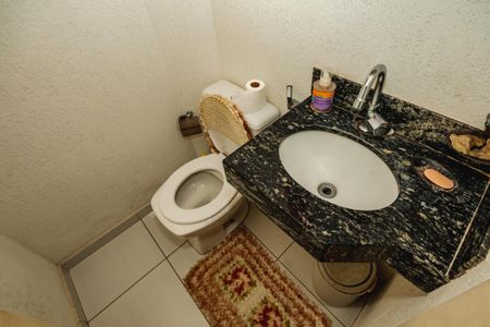 Casa à venda com 75m², 2 quartos e 1 vagaBanheiro