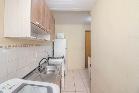 Apartamento à venda com 40m², 2 quartos e 1 vaga Apartamento à venda com 40m², 2 quartos e 1 vagaCozinha e Área de Serviço