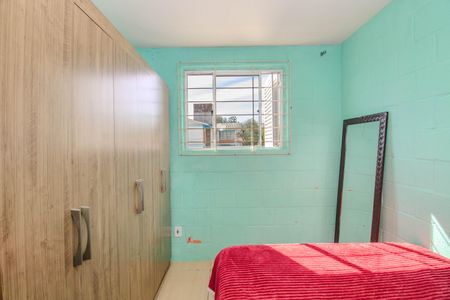 Quarto 1 de apartamento à venda com 2 quartos, 40m² em Rubem Berta, Porto Alegre