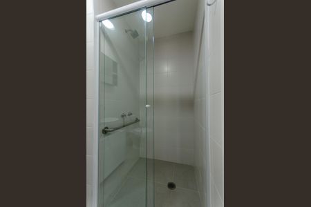 Studio para alugar com 30m², 1 quarto e sem vaga Studio para alugar com 30m², 1 quarto e sem vagaBanheiro