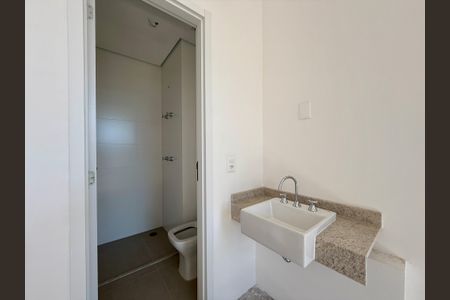 Studio à venda com 32m², 0 quarto e sem vaga Studio à venda com 32m², 0 quarto e sem vagaBanheiro