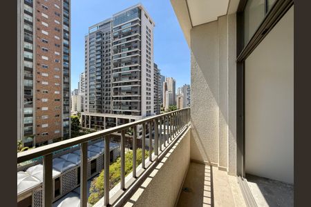 Studio à venda com 32m², 0 quarto e sem vaga Studio à venda com 32m², 0 quarto e sem vagaSacada