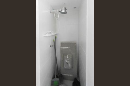 Apartamento para alugar com 34m², 2 quartos e sem vaga Apartamento para alugar com 34m², 2 quartos e sem vagaBanheiro