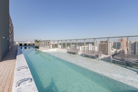 Apartamento para alugar com 32m², 1 quarto e sem vaga Apartamento para alugar com 32m², 1 quarto e sem vagaPiscina