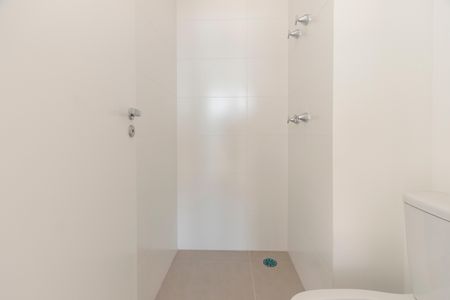 Apartamento para alugar com 32m², 1 quarto e sem vaga Apartamento para alugar com 32m², 1 quarto e sem vagaBanheiro