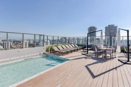 Studio à venda com 32m², 1 quarto e sem vagaPiscina