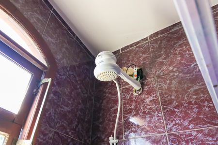 Casa de condomínio para alugar com 70m², 2 quartos e sem vaga Casa de condomínio para alugar com 70m², 2 quartos e sem vagaBanheiro da Suíte