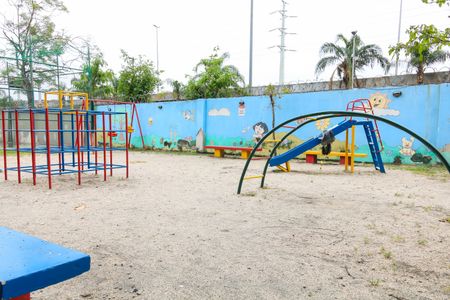 Apartamento à venda com 65m², 2 quartos e 1 vaga Apartamento à venda com 65m², 2 quartos e 1 vagaÁrea comum - Playground