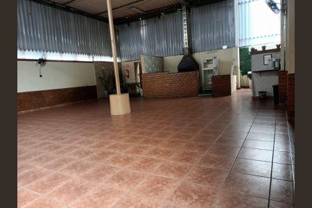 Apartamento à venda com 65m², 2 quartos e 1 vaga Apartamento à venda com 65m², 2 quartos e 1 vagaÁrea comum - Churrasqueira