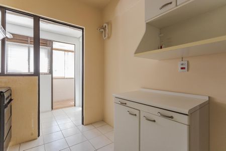 Apartamento à venda com 116m², 2 quartos e 2 vagasCozinha