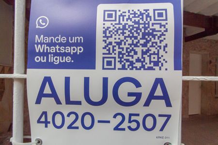 Casa à venda com 230m², 2 quartos e 1 vagaPlaquinha