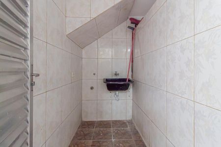 Casa à venda com 230m², 2 quartos e 1 vagaÁrea de Serviço