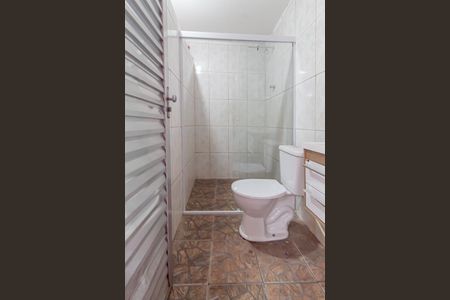 Casa à venda com 230m², 2 quartos e 1 vagaBanheiro de Serviço