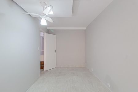 Casa à venda com 230m², 2 quartos e 1 vagaSala