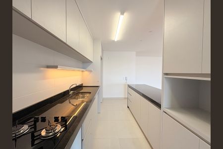 Apartamento para alugar com 112m², 3 quartos e 2 vagasCozinha