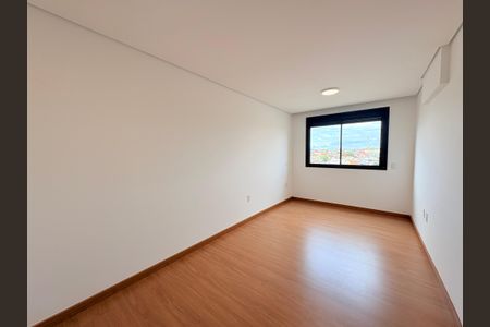 Apartamento para alugar com 112m², 3 quartos e 2 vagasSuíte