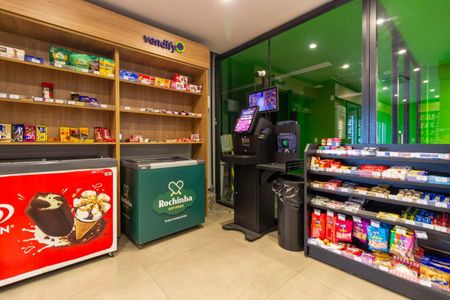 Studio para alugar com 33m², 1 quarto e 1 vaga Studio para alugar com 33m², 1 quarto e 1 vagaÁrea Comum - Mercado