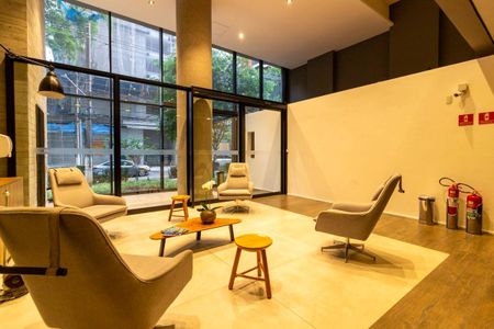 Studio para alugar com 33m², 1 quarto e 1 vaga Studio para alugar com 33m², 1 quarto e 1 vagaHall Social