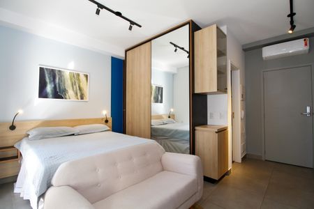 Studio para alugar com 33m², 1 quarto e 1 vaga Studio para alugar com 33m², 1 quarto e 1 vagaStudio