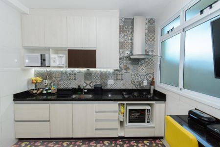 Apartamento à venda com 115m², 3 quartos e 2 vagasCozinha