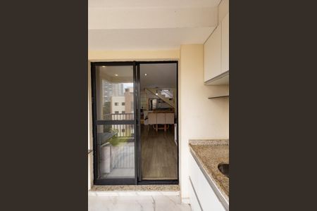 Apartamento à venda com 180m², 3 quartos e 1 vaga Apartamento à venda com 180m², 3 quartos e 1 vagaVaranda da Sala