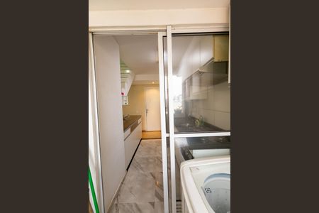 Apartamento à venda com 180m², 3 quartos e 1 vaga Apartamento à venda com 180m², 3 quartos e 1 vagaÁrea de Serviço