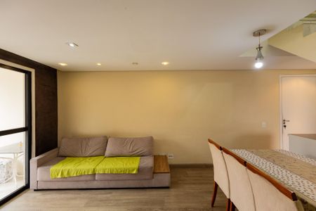 Apartamento à venda com 180m², 3 quartos e 1 vaga Apartamento à venda com 180m², 3 quartos e 1 vagaSala