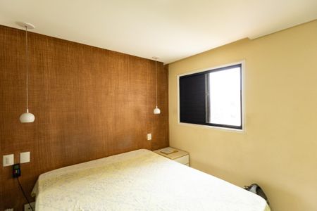 Apartamento à venda com 180m², 3 quartos e 1 vaga Apartamento à venda com 180m², 3 quartos e 1 vagaSuíte