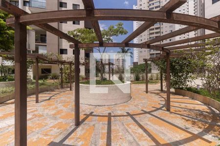 Apartamento à venda com 180m², 3 quartos e 1 vaga Apartamento à venda com 180m², 3 quartos e 1 vagaÁrea comum