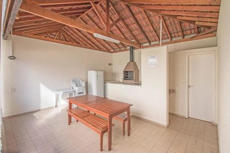 Apartamento à venda com 180m², 3 quartos e 1 vaga Apartamento à venda com 180m², 3 quartos e 1 vagaChurrasqueira