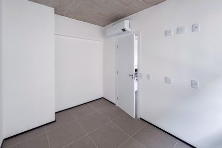 Quarto de apartamento para alugar com 2 quartos, 33m² em Cerqueira César, São Paulo